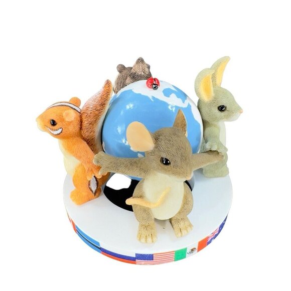 Charming Tails Fitz and Floyd Friends Around The World Resin Whimsical Figurine - Picture 4 of 16